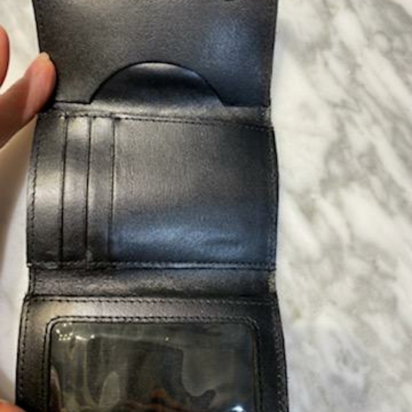 Wallet - Picture 2 of 6